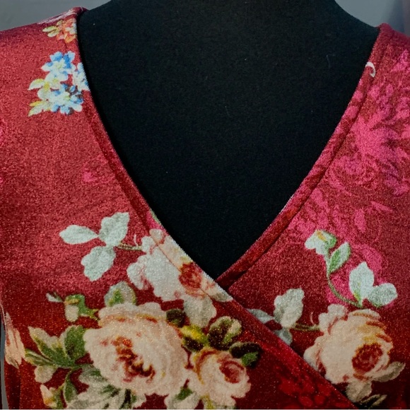 Forever 21 Velvet Floral Crop Top Surplice Deep Vneck Ballet Wrap Tie Waist - Picture 7 of 9